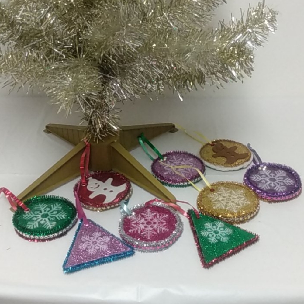 🎄UNIQUE!!! | Upcycled Cardboard Christmas Ornaments - Picture 3 of 6